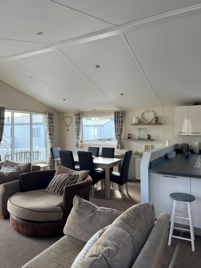 Lodge Caravan On Holiday Park Chichester Exteriér fotografie