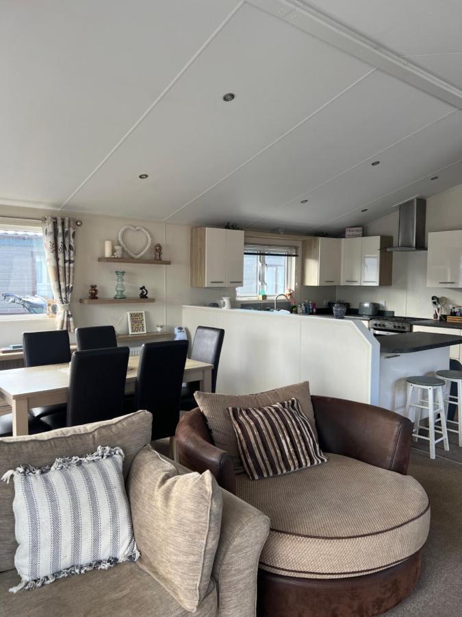 Lodge Caravan On Holiday Park Chichester Exteriér fotografie